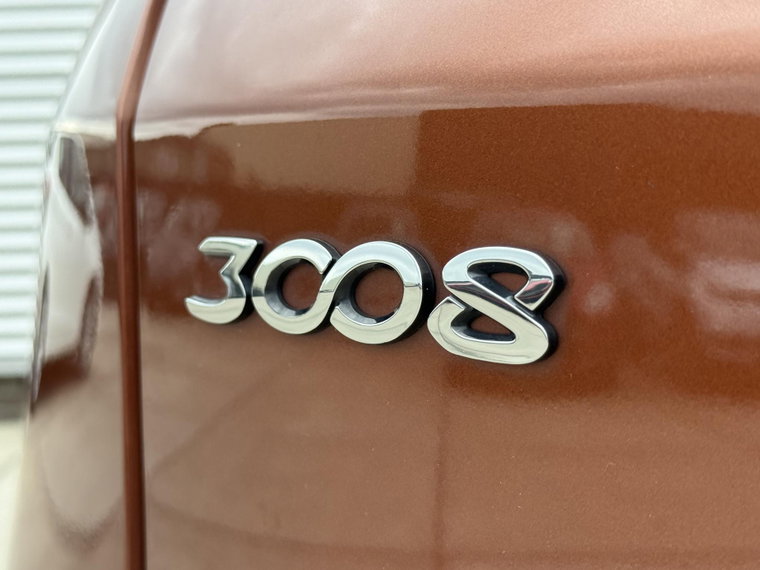 Vehicle Image 39