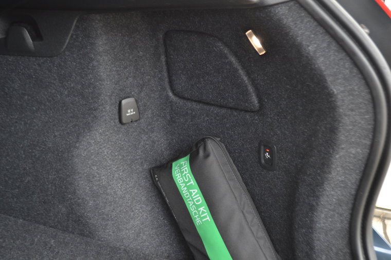 Vehicle Image 23