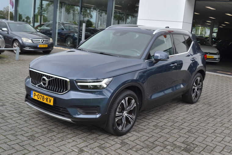 Vehicle Image 32