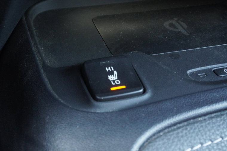Vehicle Image 23