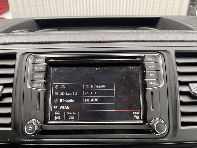 Vehicle Image 39