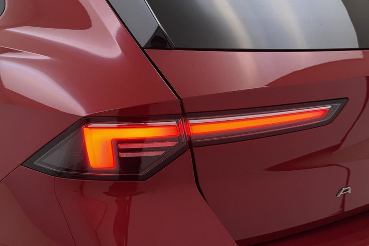 Vehicle Image 36