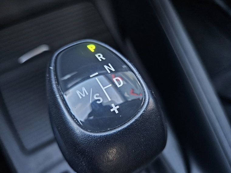 Vehicle Image 33