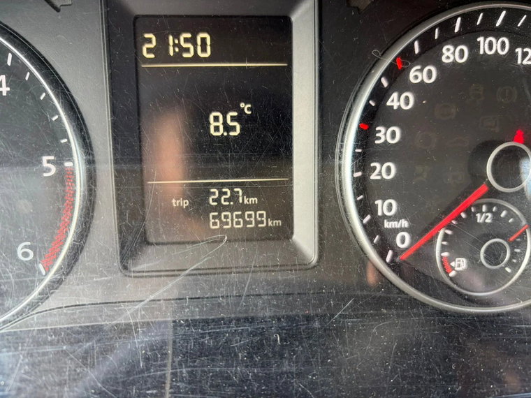 Vehicle Image 11