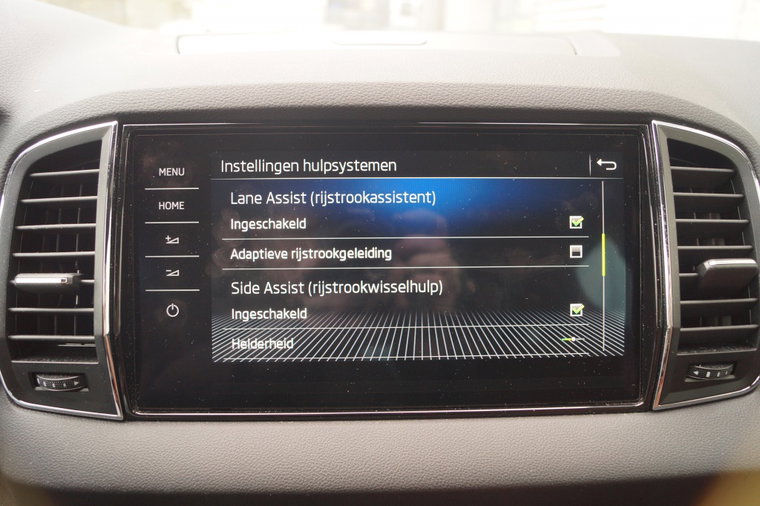 Vehicle Image 22