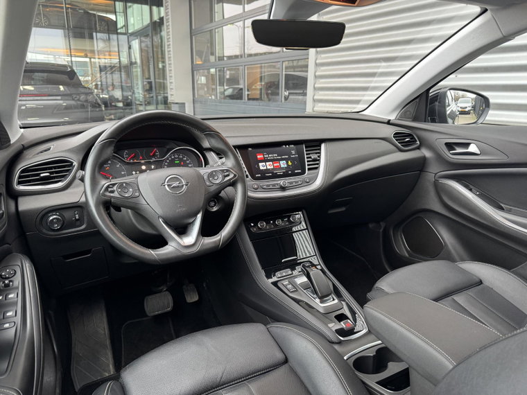 Vehicle Image 36