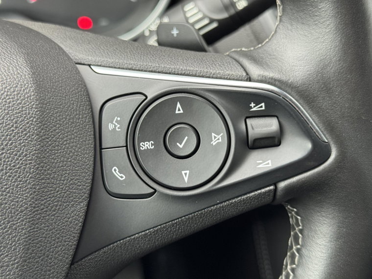 Vehicle Image 40