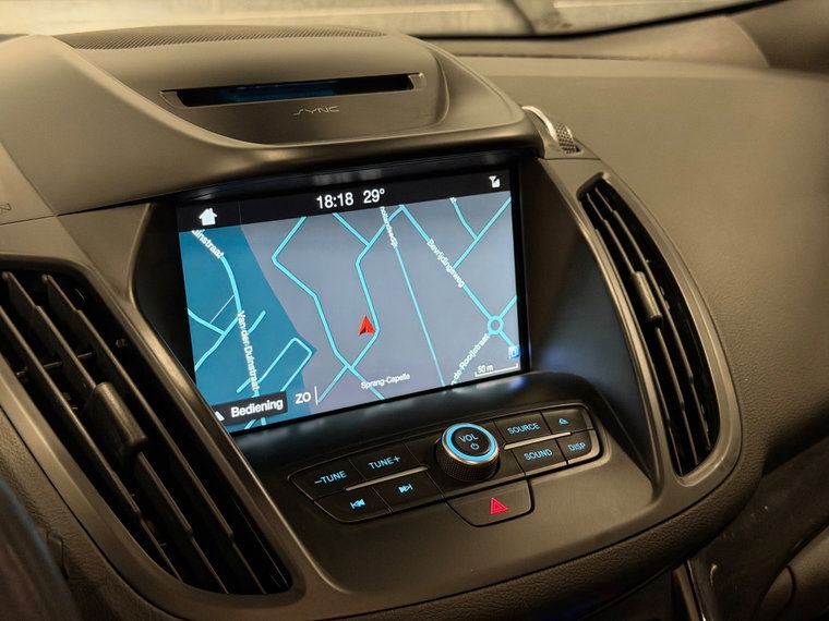 Vehicle Image 17