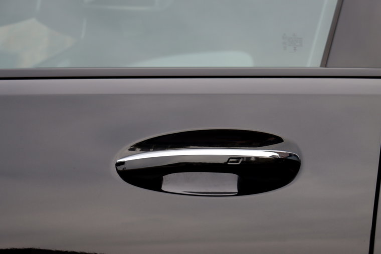 Vehicle Image 23