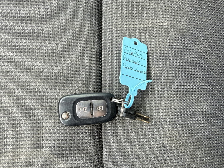 Vehicle Image 26