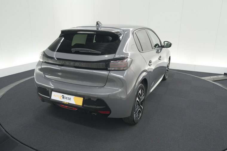 Vehicle Image 54