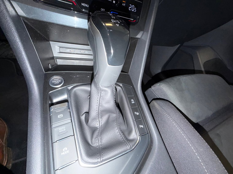 Vehicle Image 24