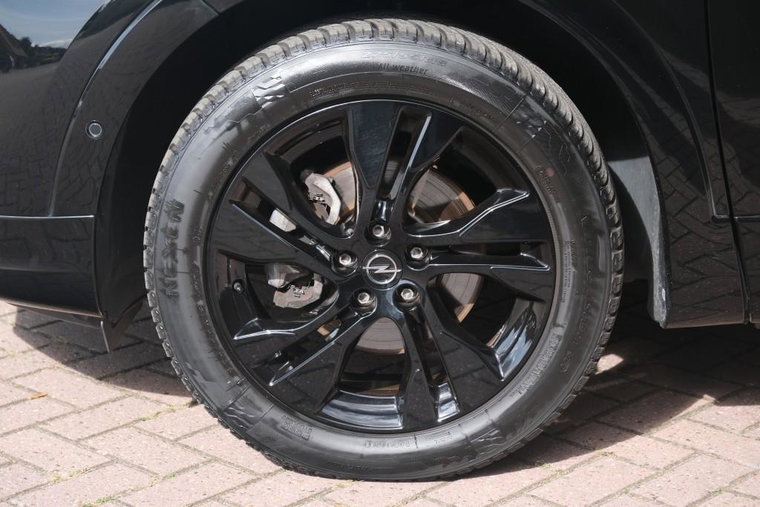 Vehicle Image 28
