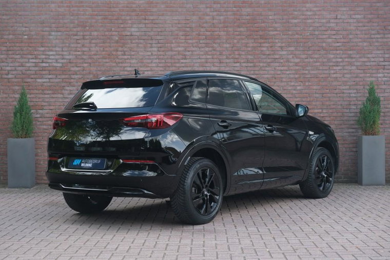 Vehicle Image 30