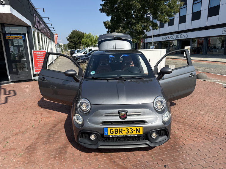 Vehicle Image 35