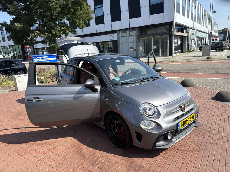 Vehicle Image 37