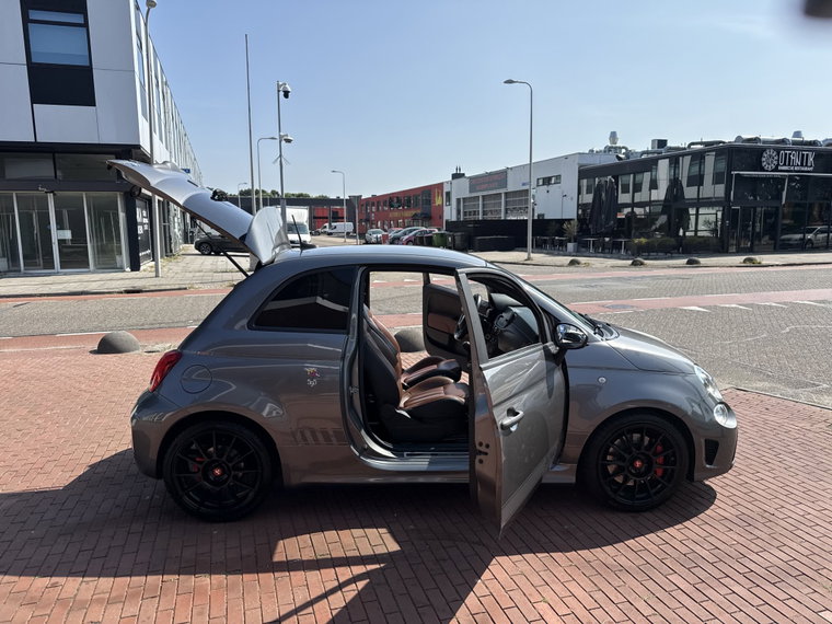 Vehicle Image 40