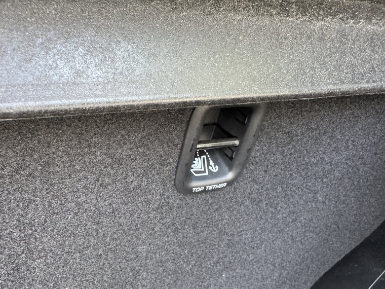 Vehicle Image 35
