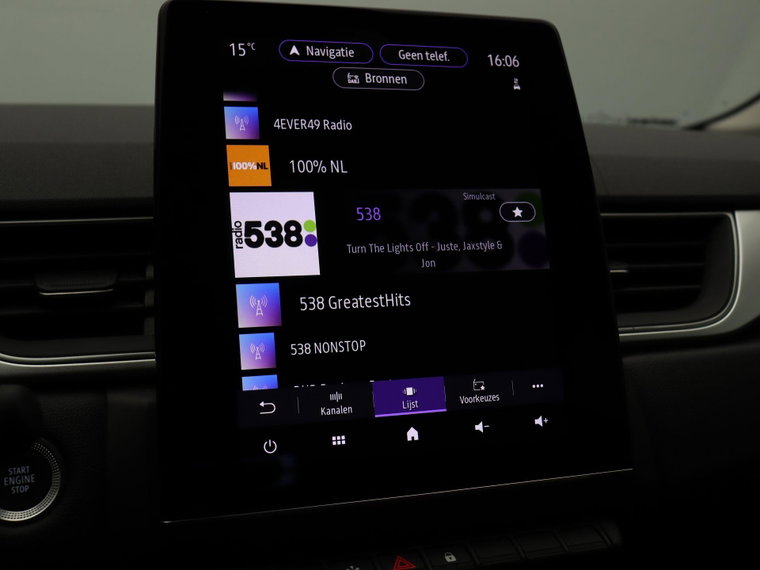 Vehicle Image 32