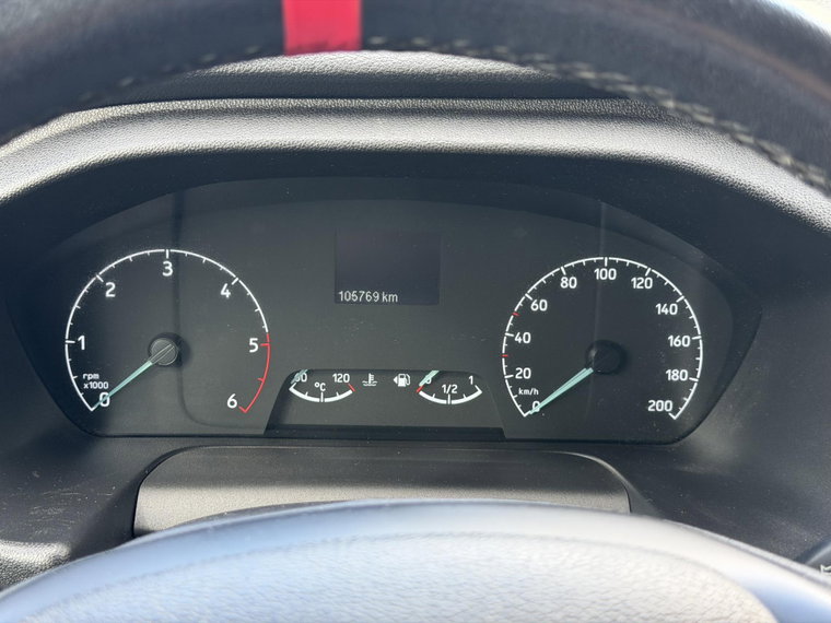 Vehicle Image 39