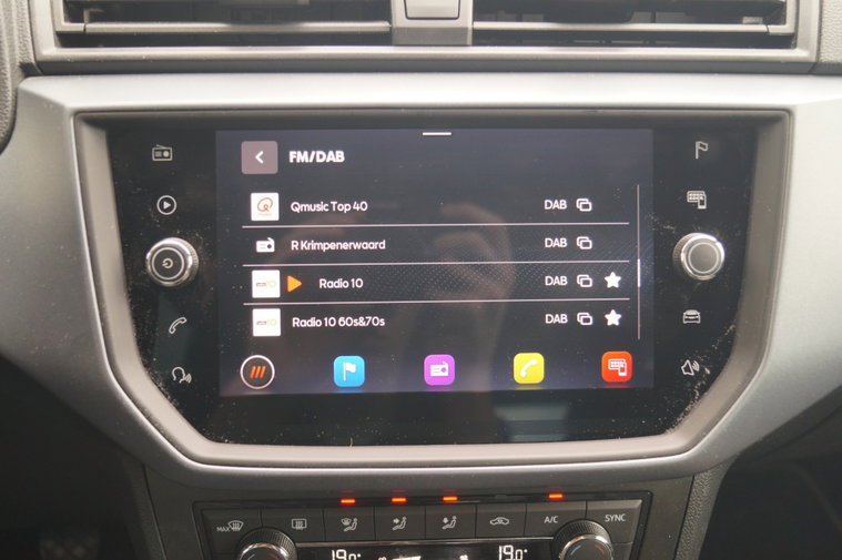 Vehicle Image 19