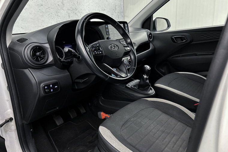 Vehicle Image 20