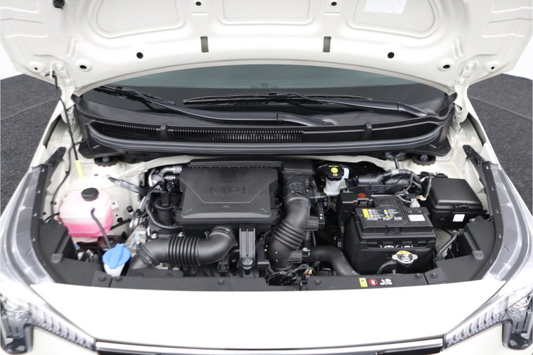 Vehicle Image 38
