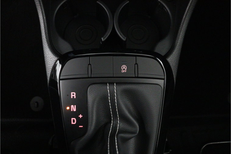 Vehicle Image 48