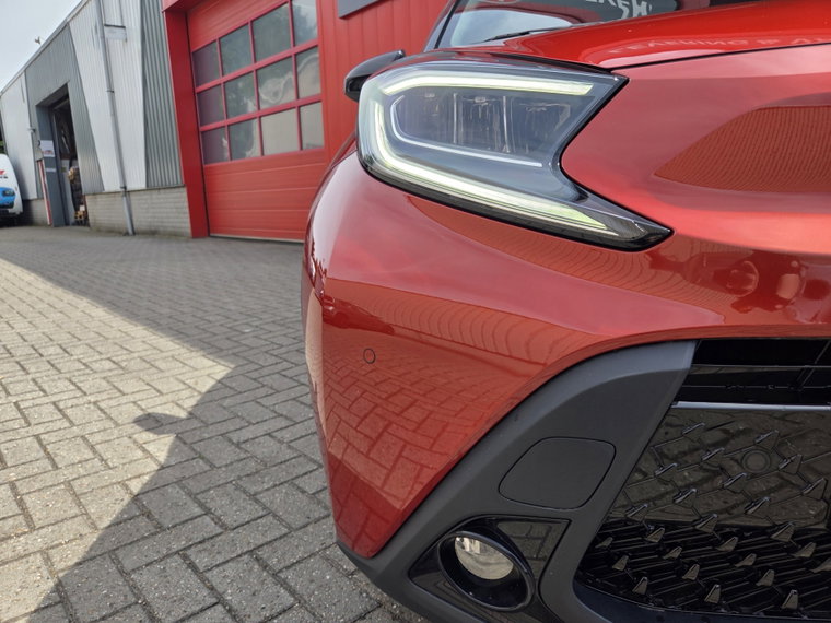 Vehicle Image 10