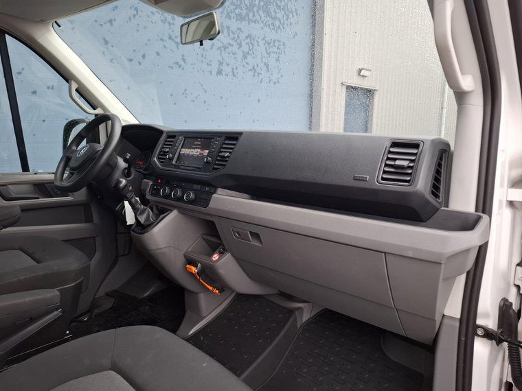 Vehicle Image 33