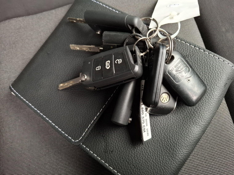 Vehicle Image 36