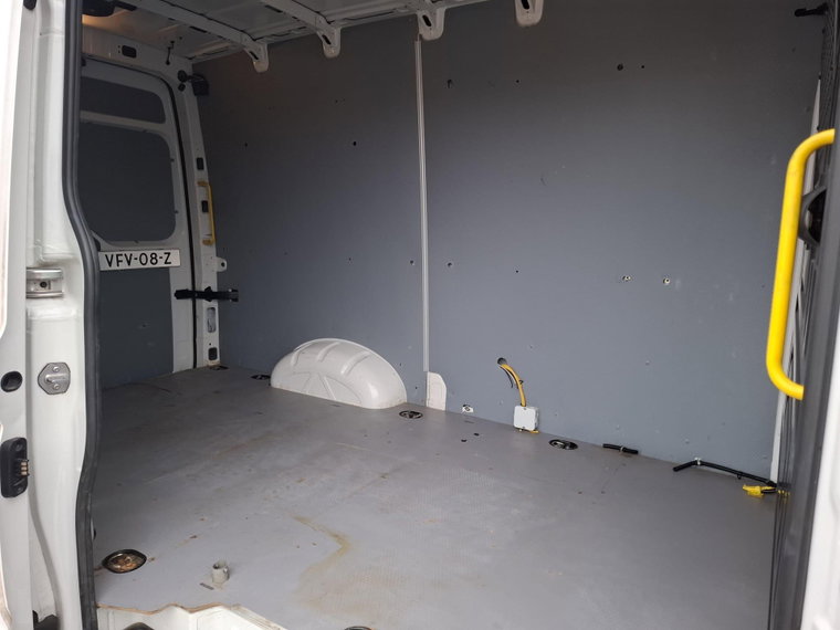 Vehicle Image 37