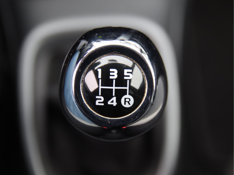 Vehicle Image 31