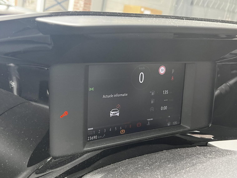 Vehicle Image 17