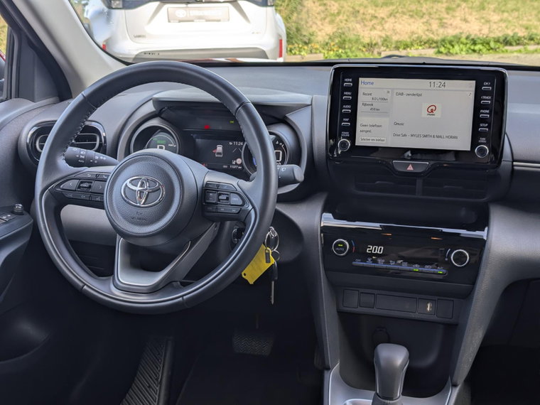 Vehicle Image 14