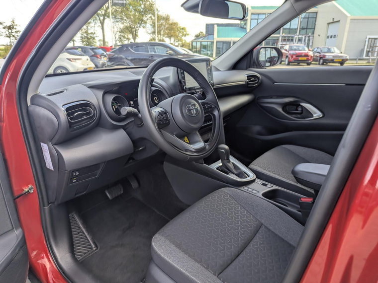 Vehicle Image 17