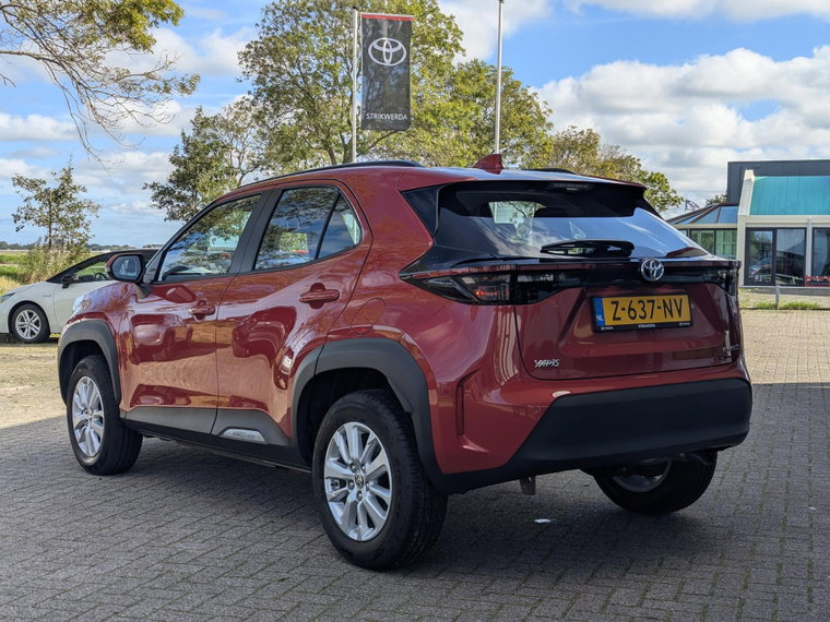 Vehicle Image 9