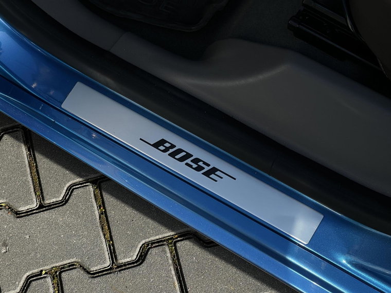 Vehicle Image 33