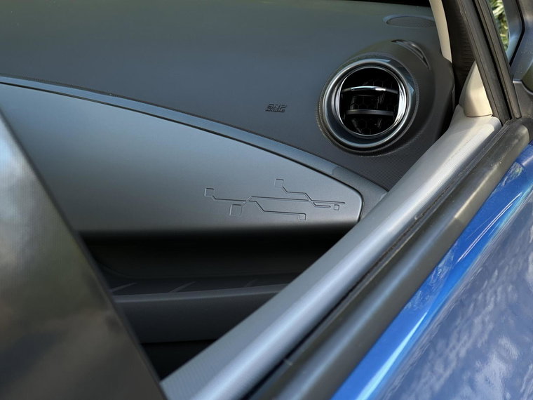 Vehicle Image 37