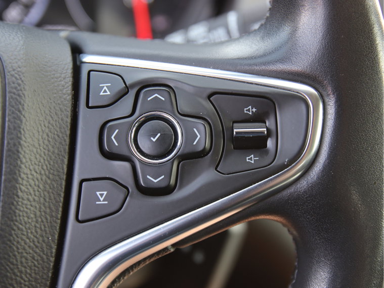 Vehicle Image 28