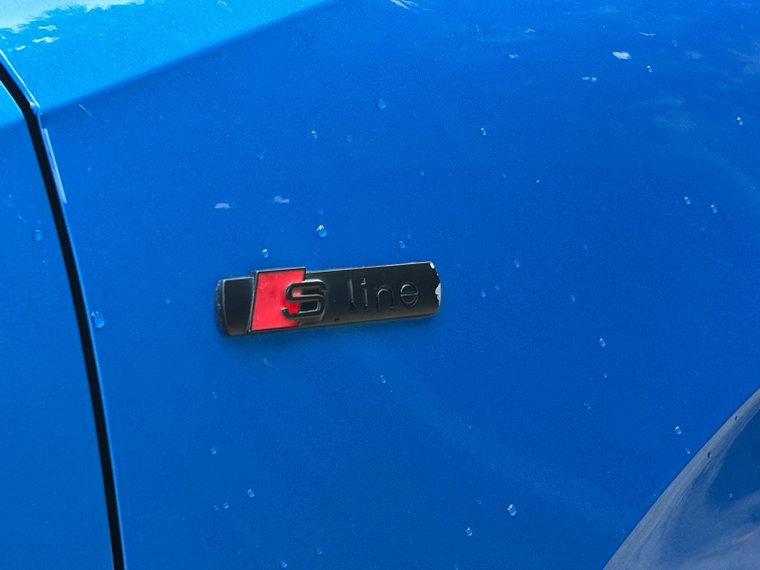 Vehicle Image 27