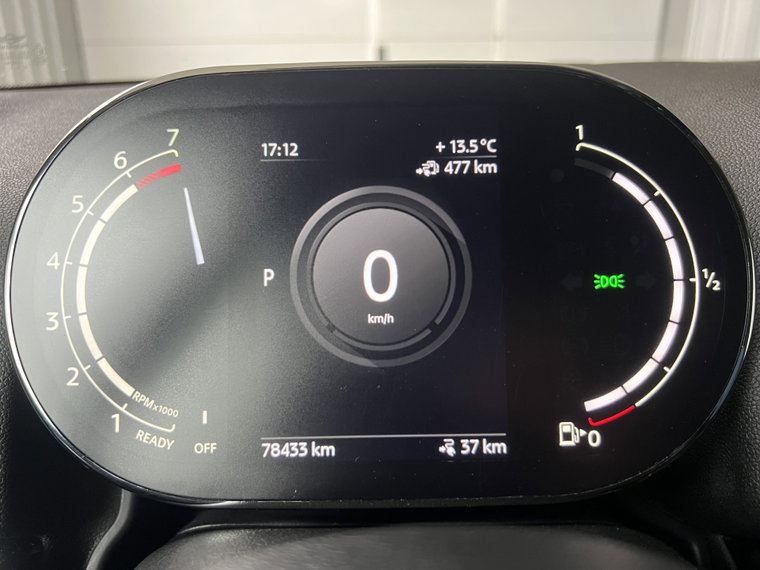 Vehicle Image 15