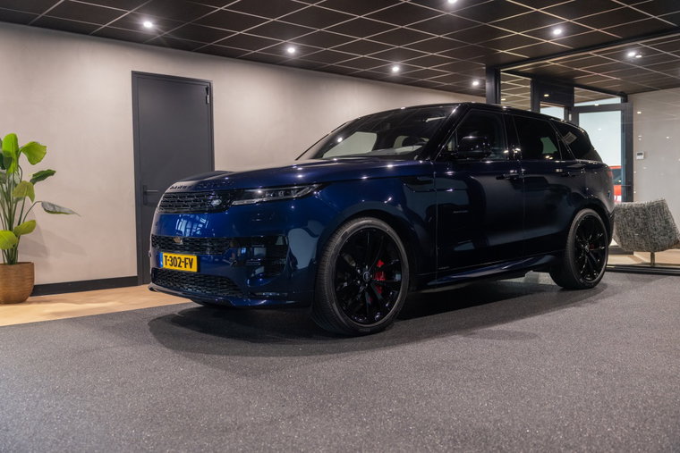 Vehicle Image 30
