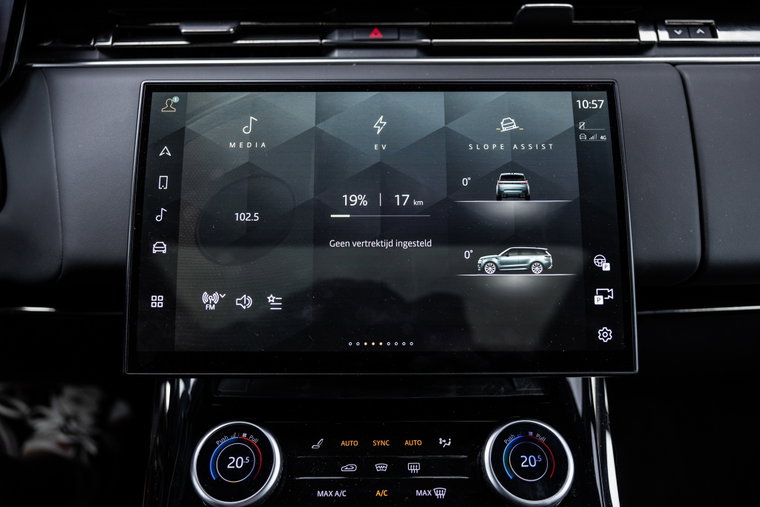 Vehicle Image 36
