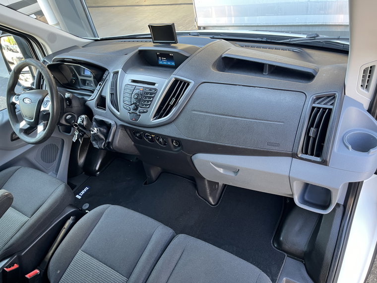 Vehicle Image 40
