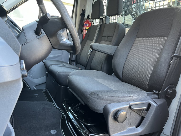 Vehicle Image 41