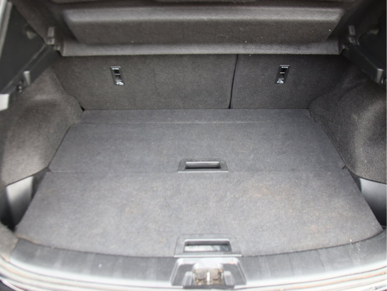 Vehicle Image 39