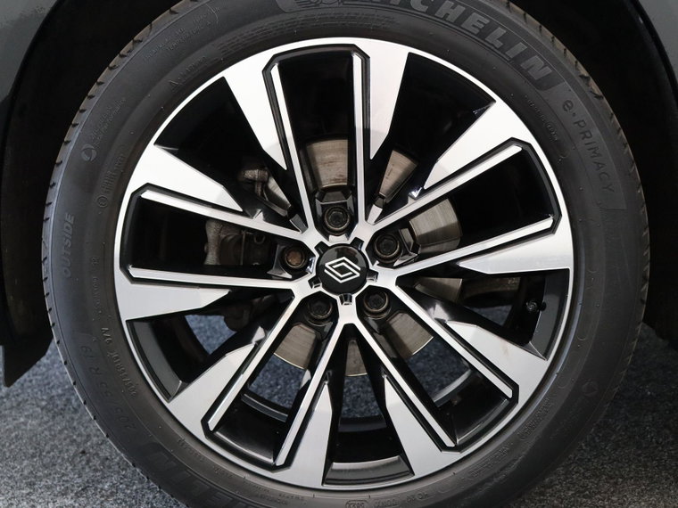 Vehicle Image 37