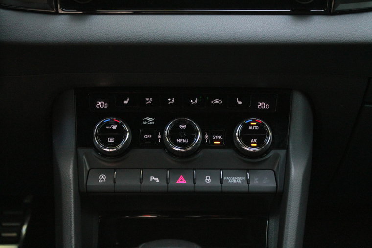 Vehicle Image 34