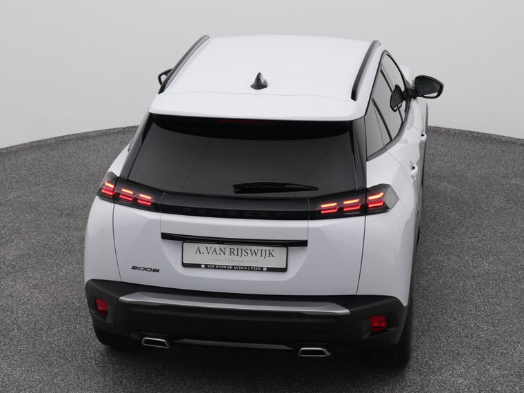 Vehicle Image 28